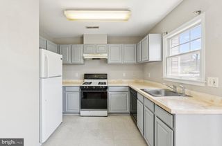 837 HR DR SE, Washington, DC 20032
