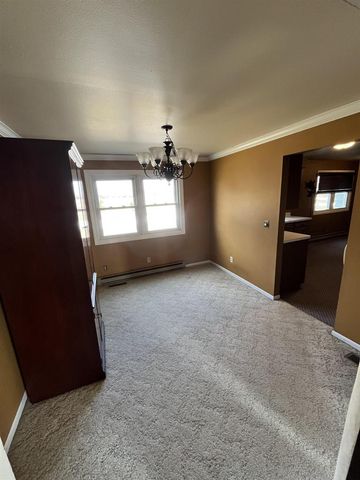 1690 W Ripple Avenue, Oshkosh, WI 54904