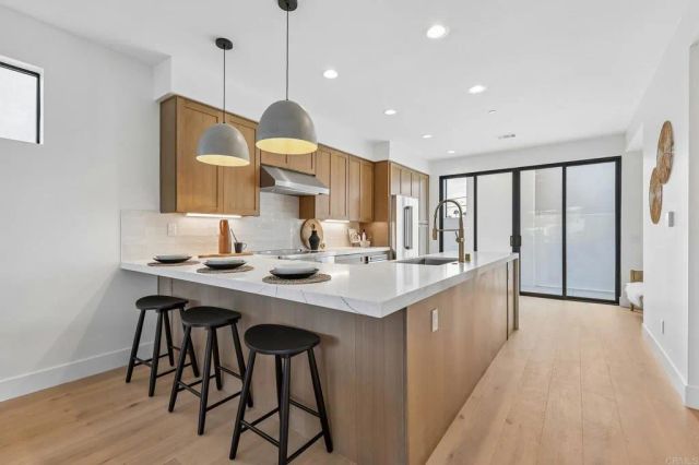 4064 Haines Street, San Diego, CA 92109