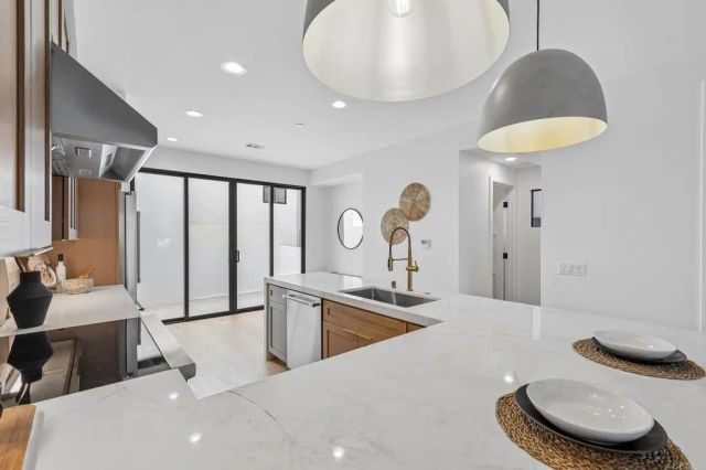 4064 Haines Street, San Diego, CA 92109