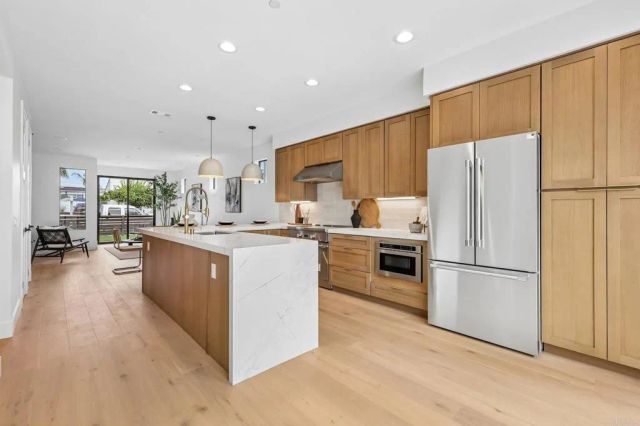 4064 Haines Street, San Diego, CA 92109