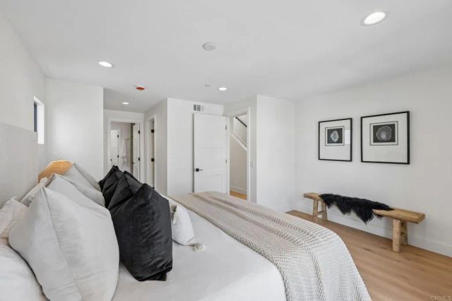 4064 Haines Street, San Diego, CA 92109