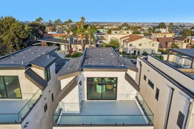 4064 Haines Street, San Diego, CA 92109