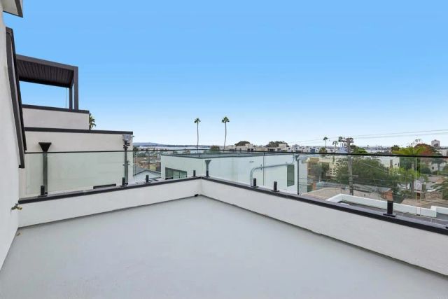 4064 Haines Street, San Diego, CA 92109