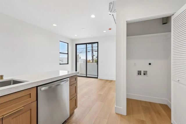 4064 Haines Street, San Diego, CA 92109