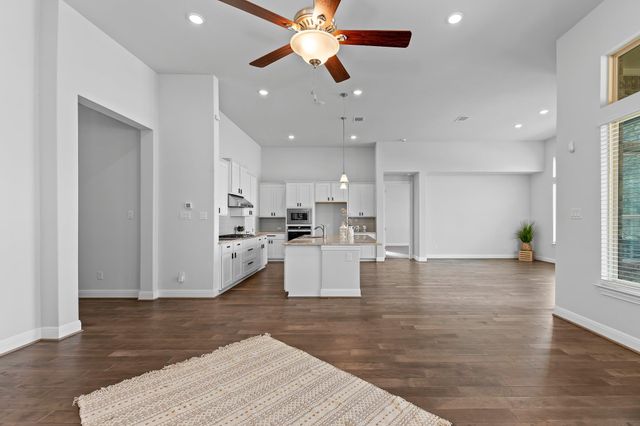 1721 Cotton Farm TRL, Leander, TX 78641