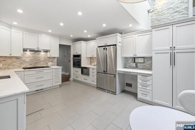 10 Old Quarry Road 6, Englewood, NJ 07631