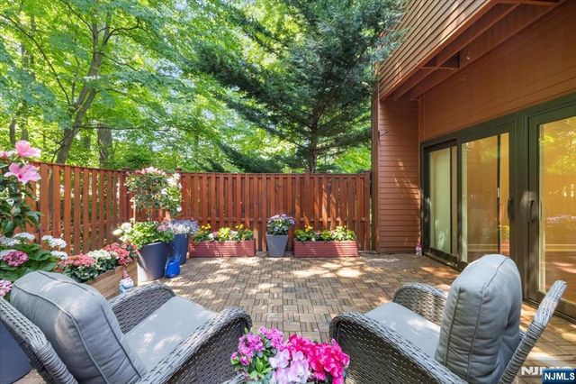 10 Old Quarry Road 6, Englewood, NJ 07631