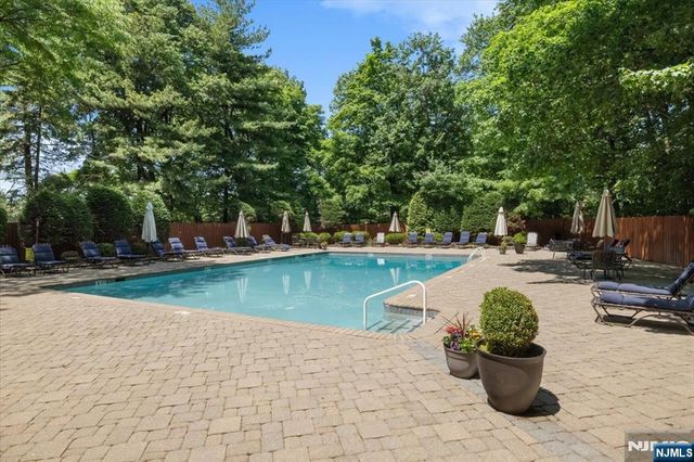 10 Old Quarry Road 6, Englewood, NJ 07631