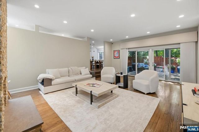 10 Old Quarry Road 6, Englewood, NJ 07631