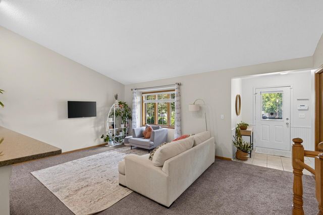 8725 Queens Gardens, Brooklyn Park, MN 55443