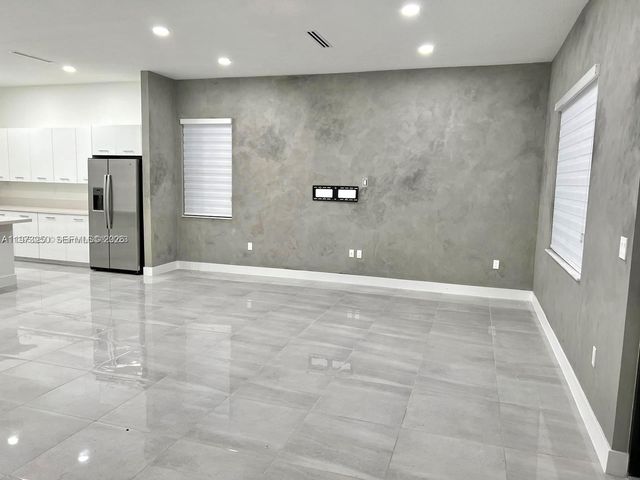 17324 SW 41st St 17324, Miramar, FL 33029