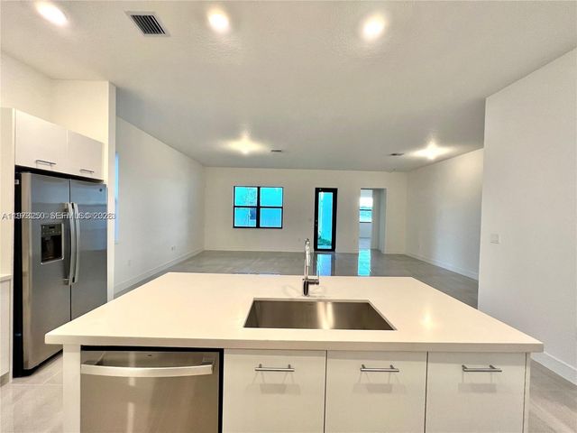 17324 SW 41st St 17324, Miramar, FL 33029