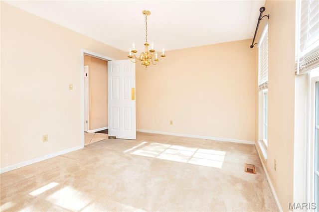 1333 Point Mariner Drive, Fenton, MO 63026