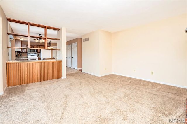 1333 Point Mariner Drive, Fenton, MO 63026