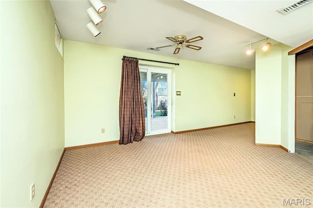 1333 Point Mariner Drive, Fenton, MO 63026