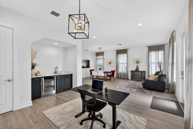 13400 Bernoulli Way, Palm Beach Gardens, FL 33418