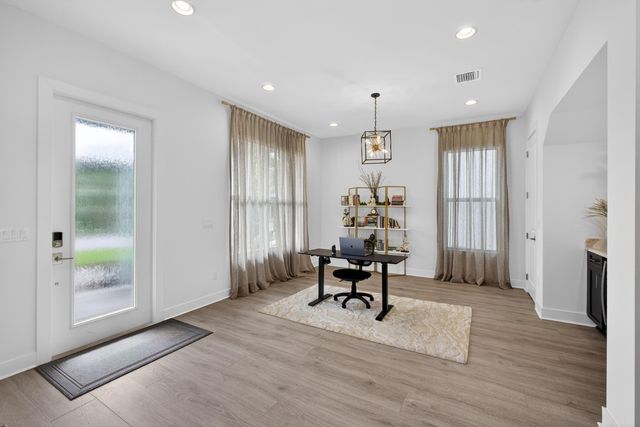 13400 Bernoulli Way, Palm Beach Gardens, FL 33418