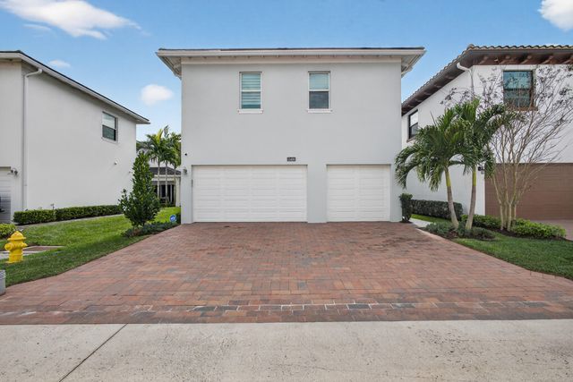 13400 Bernoulli Way, Palm Beach Gardens, FL 33418