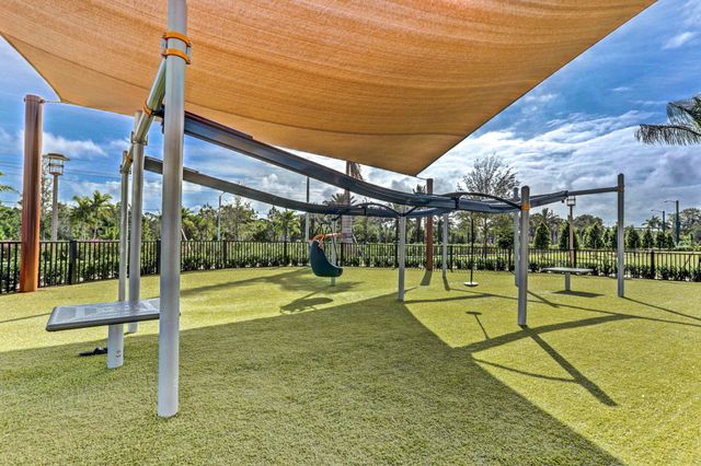 13400 Bernoulli Way, Palm Beach Gardens, FL 33418