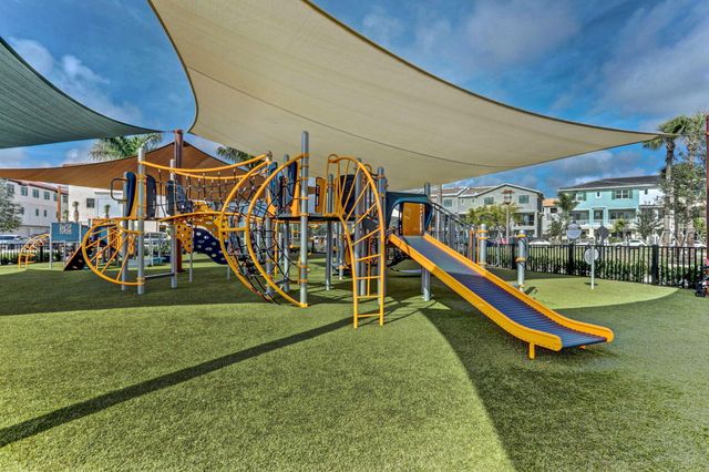 13400 Bernoulli Way, Palm Beach Gardens, FL 33418