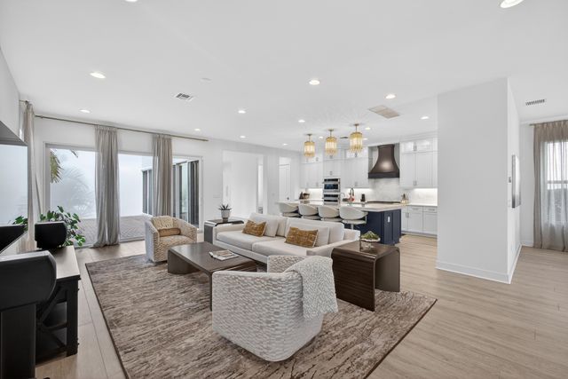 13400 Bernoulli Way, Palm Beach Gardens, FL 33418