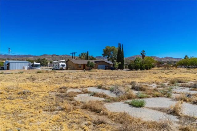 6768 Lindbergh, Yucca Valley, CA 92284
