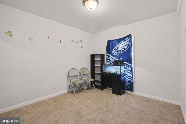 4 GASLIGHT PL, Quakertown, PA 18951
