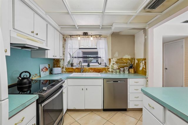 1856 SOUTHVIEW ROAD, Largo, FL 33770