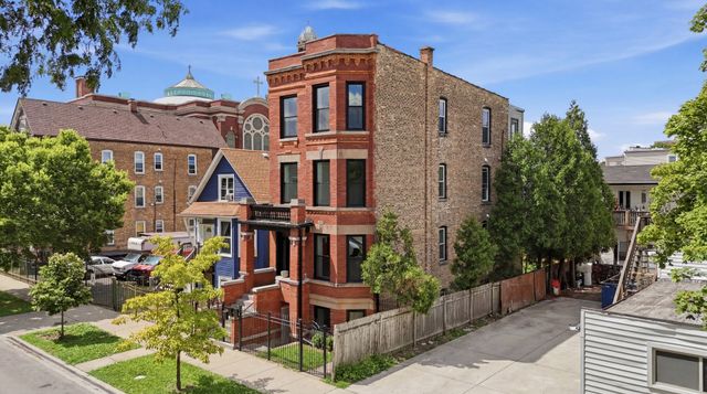 3608 W Wolfram Street, Chicago, IL 60618