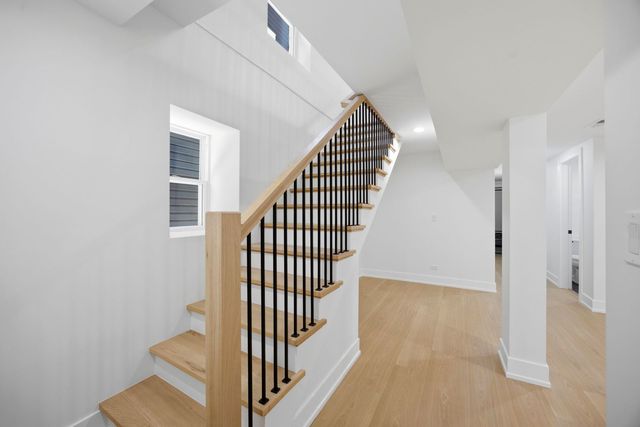3608 W Wolfram Street, Chicago, IL 60618