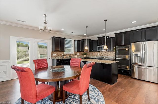 4422 Saddlewood Club Drive, High Point, NC 27265
