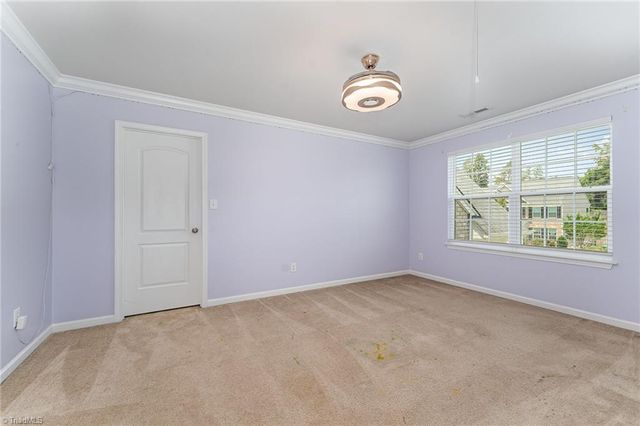 4422 Saddlewood Club Drive, High Point, NC 27265