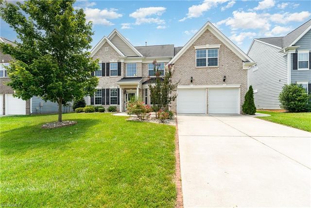 4422 Saddlewood Club Drive, High Point, NC 27265