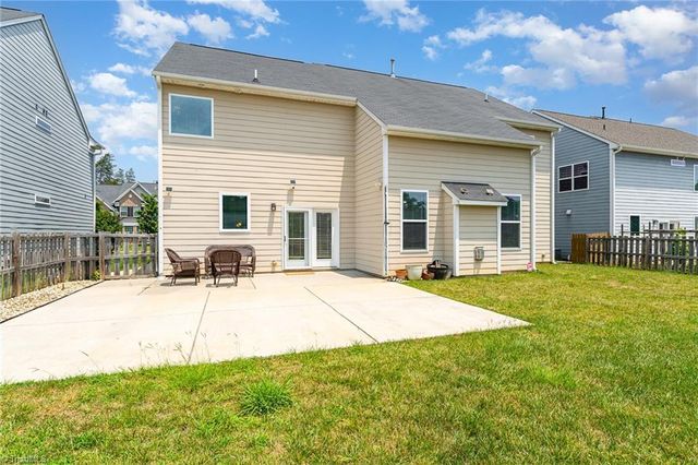 4422 Saddlewood Club Drive, High Point, NC 27265