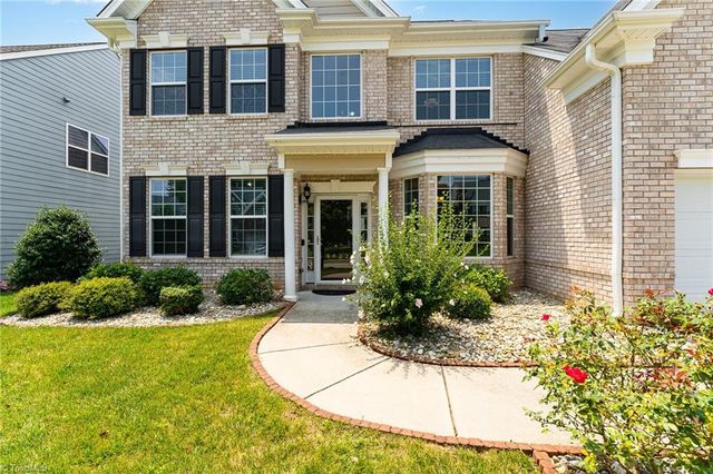 4422 Saddlewood Club Drive, High Point, NC 27265