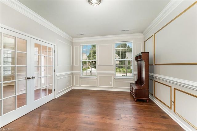 4422 Saddlewood Club Drive, High Point, NC 27265