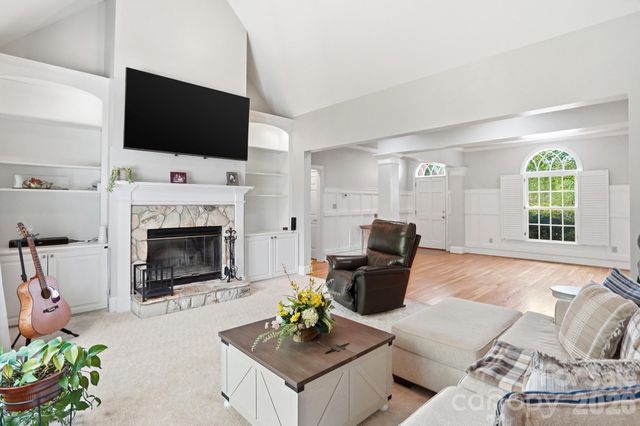 11078 Deep Cove Drive, Tega Cay, SC 29708