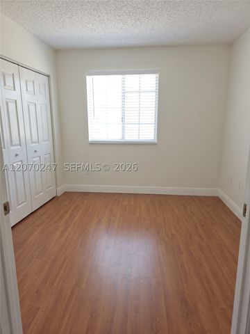 7366 SW 152nd Ave 103, Miami, FL 33193