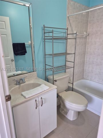 7366 SW 152nd Ave 103, Miami, FL 33193