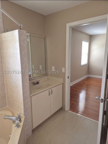 7366 SW 152nd Ave 103, Miami, FL 33193
