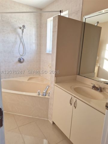 7366 SW 152nd Ave 103, Miami, FL 33193