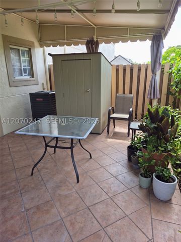 7366 SW 152nd Ave 103, Miami, FL 33193