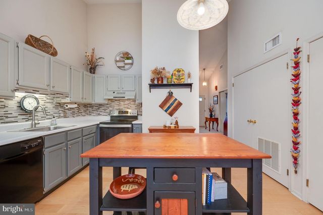 4652 PHEASANT RUN N, Reading, PA 19606