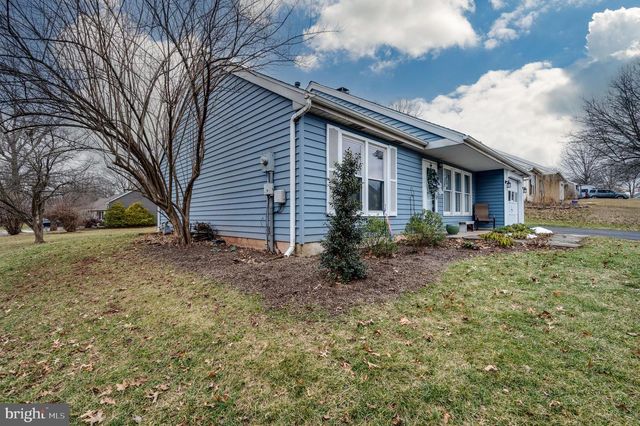 4652 PHEASANT RUN N, Reading, PA 19606