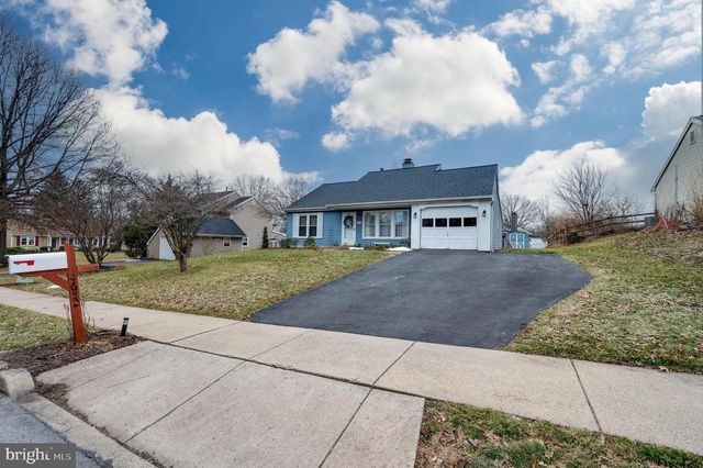 4652 PHEASANT RUN N, Reading, PA 19606