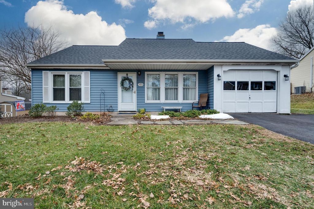 4652 PHEASANT RUN N, Reading, PA 19606