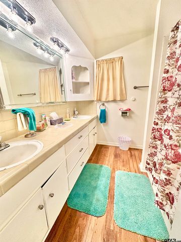 804 RANGE RD, Palestine, TX 75801