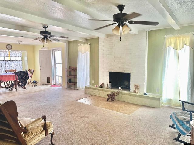 804 RANGE RD, Palestine, TX 75801