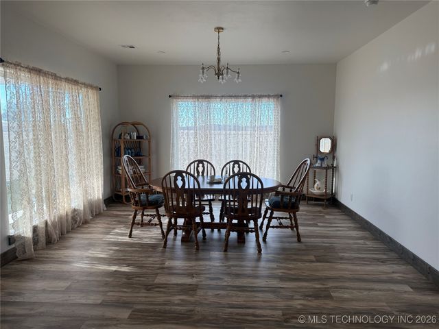 556 Persimmon NW, Wilson, OK 73463